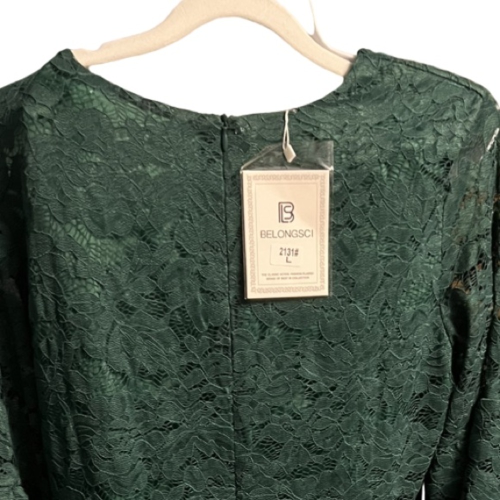 🇺🇸$5🇺🇸 Belongsci Hunter Green Lace  3/4 length ruffle sleeve v-neck  dress. NWT. - Picture 5 of 5